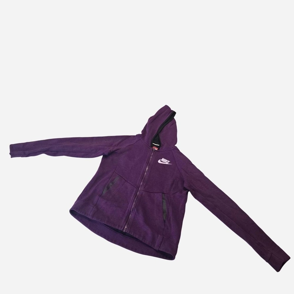 Nike kids sportswear jacket vibrant plum purple color with‎ a black zipper